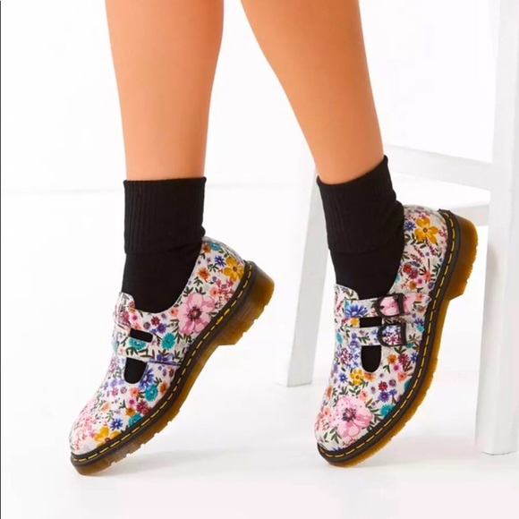 Dr. Martens Shoes - NEW! RARE Dr. Martens 8065 Wanderlust Oxford Mary Jane BoneMallow Floral SZ 11